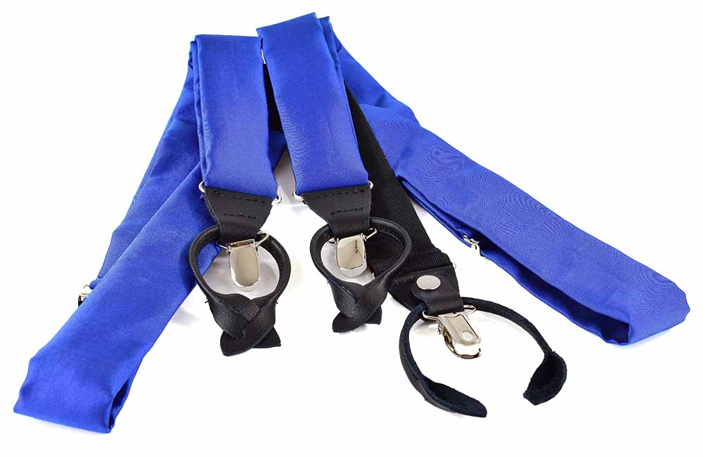 Modisches Set mit Hosenträger in blau