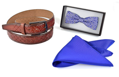 Modisches Set mit Gürtel in blau