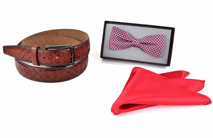 Modisches Set mit Gürtel in rot