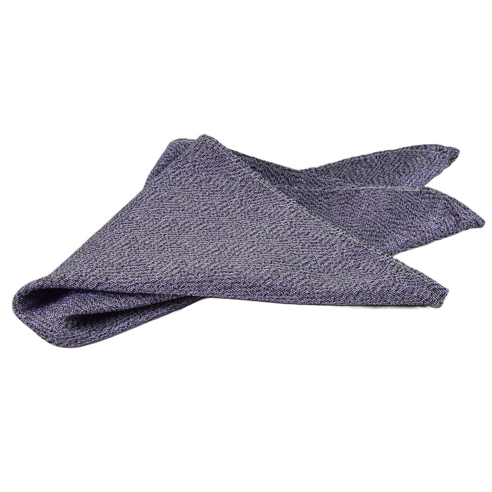 Elegante Krawatte mit Einstecktuch in flieder